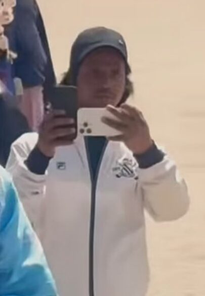 奈良公園 盗撮 犯人