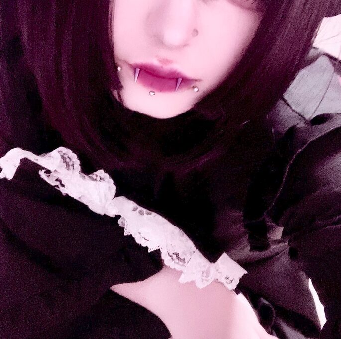 苺薬いちご(せら) 自殺配信