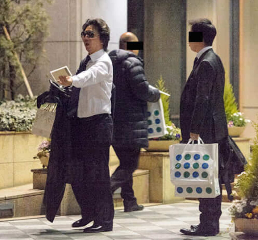 古賀誠一郎 顔画像 デイリー新潮