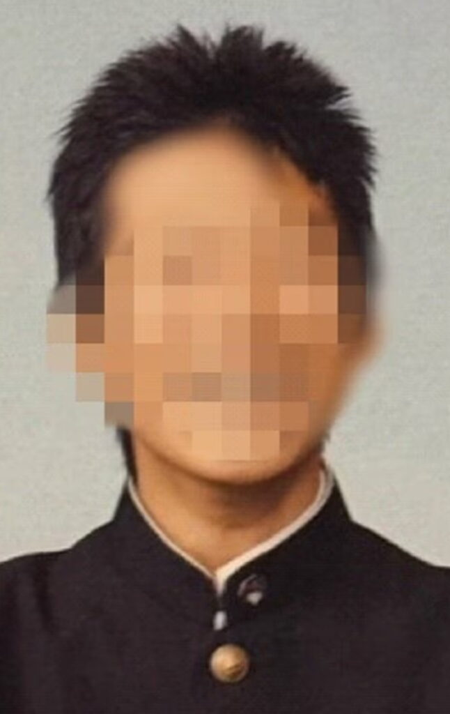 白井秀征 中学校 卒業アルバム 集英社オンライン